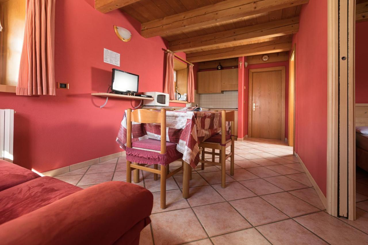 Baita Miralago - Appartamenti Abar Livigno Exterior photo
